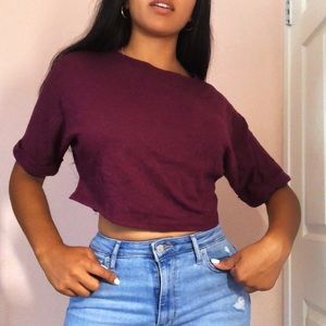Crimson cute cropped sweater shirt🥰